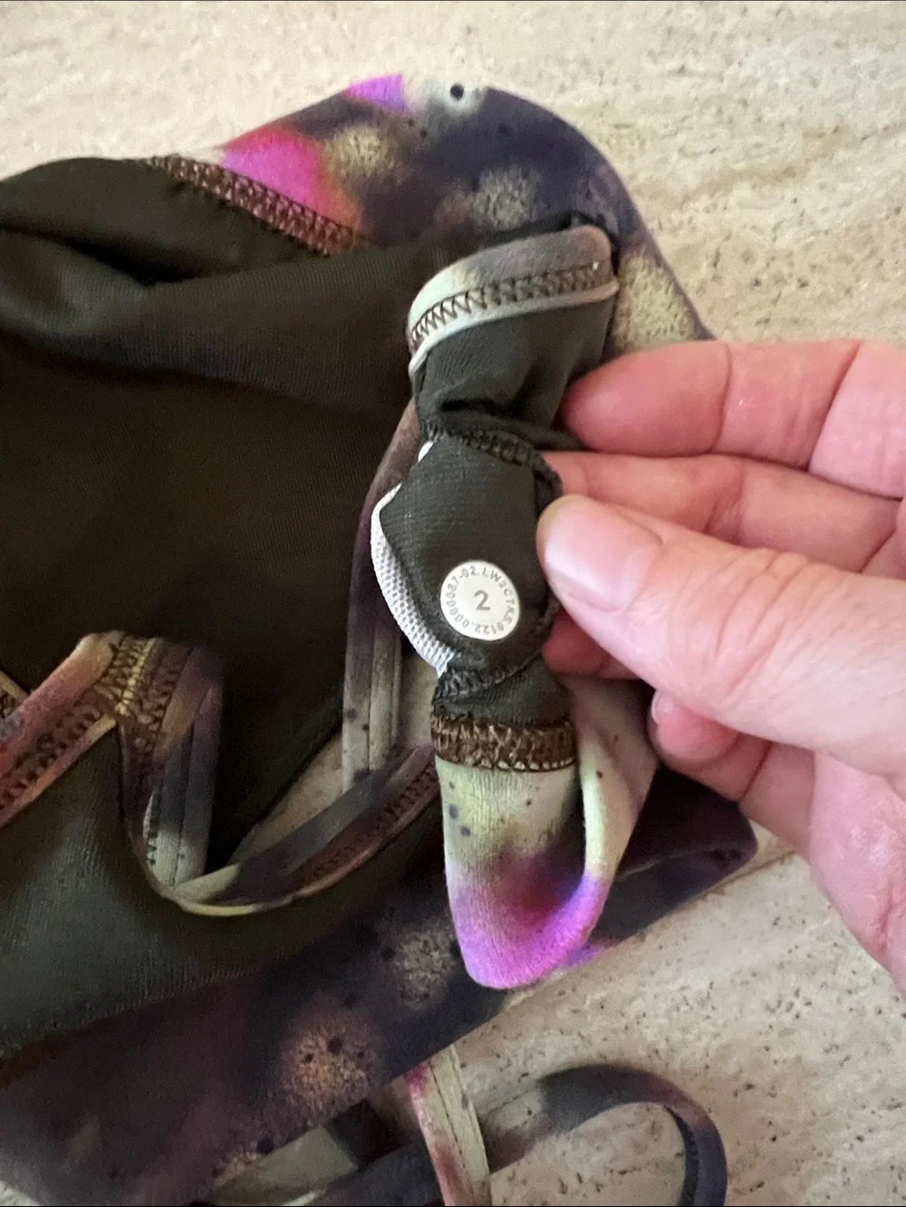 Lululemon Printed Strappy Sports Bra - Black & Pink